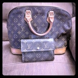 Louis Vuitton bag and wallet